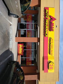 A-MAX Auto Insurance 03