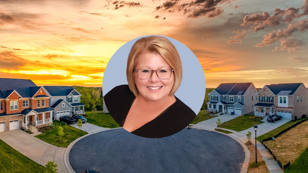 Donna Deaton, REALTOR - RE/MAX Victory + Affiliates 01