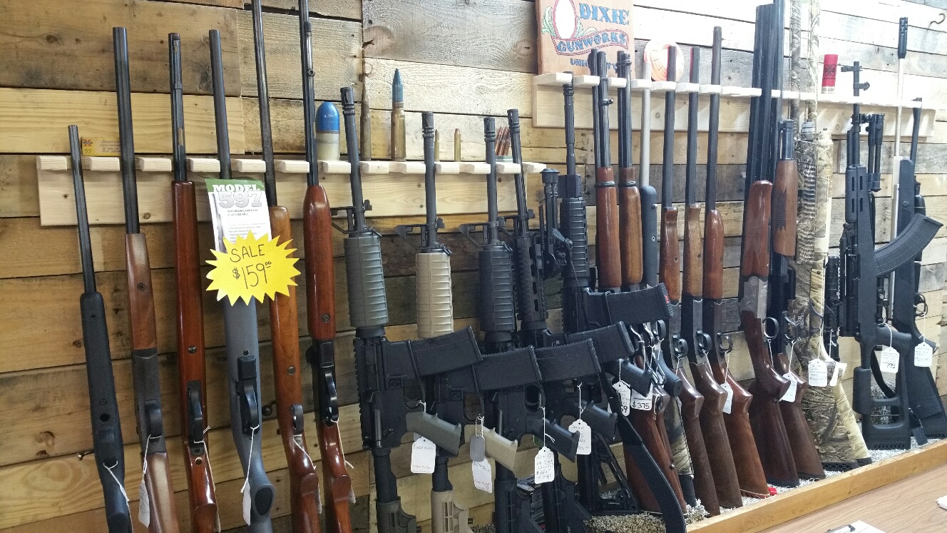 Fort Scott Gun & Pawn 01