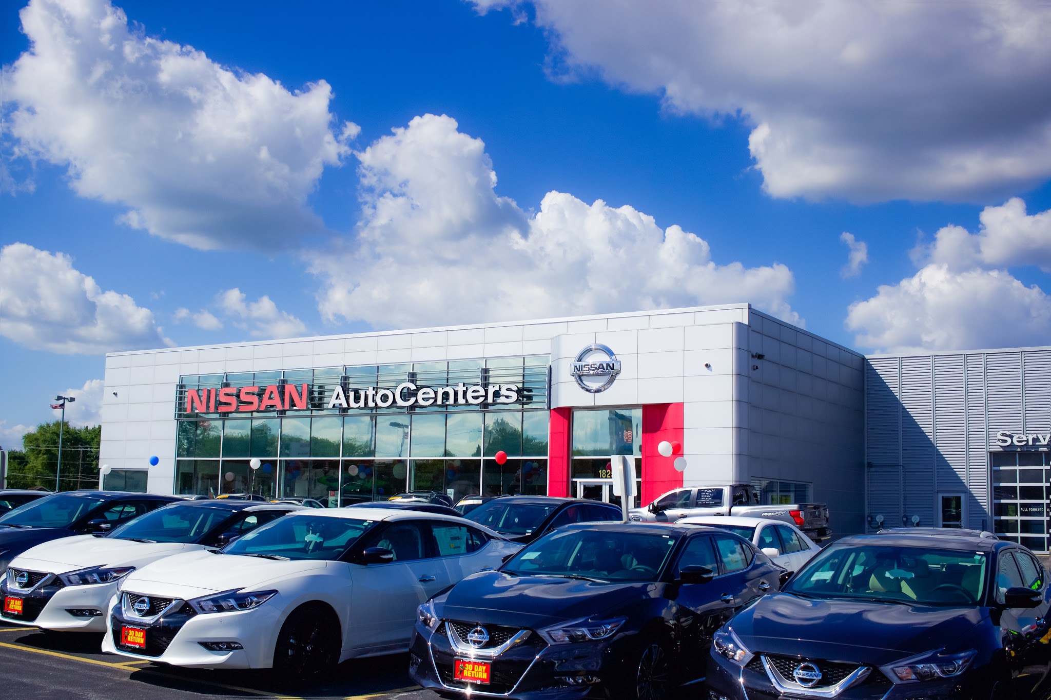 AutoCenters Nissan Service Center 01