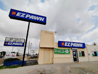 EZPAWN 01