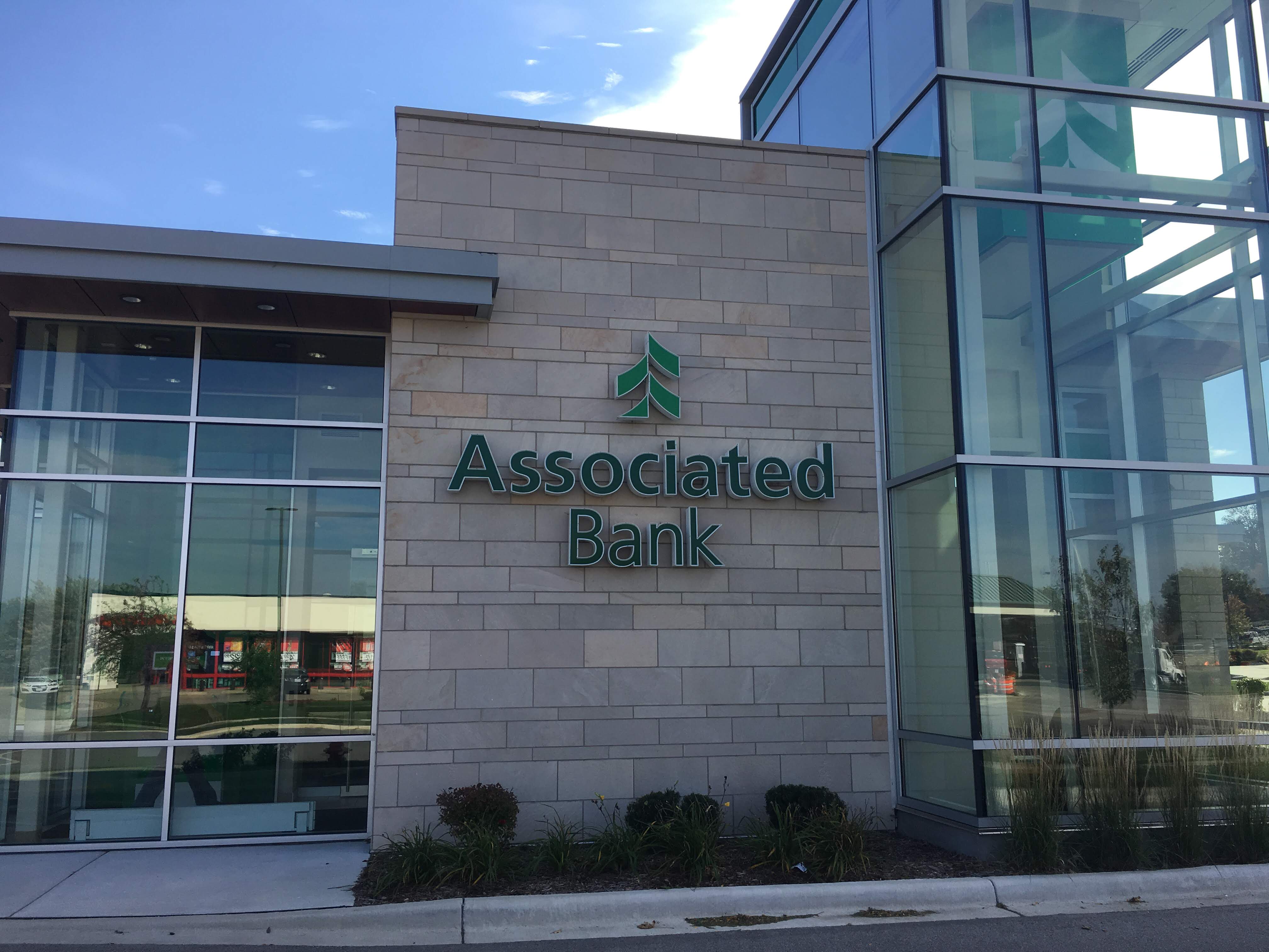 Associated Bank 01