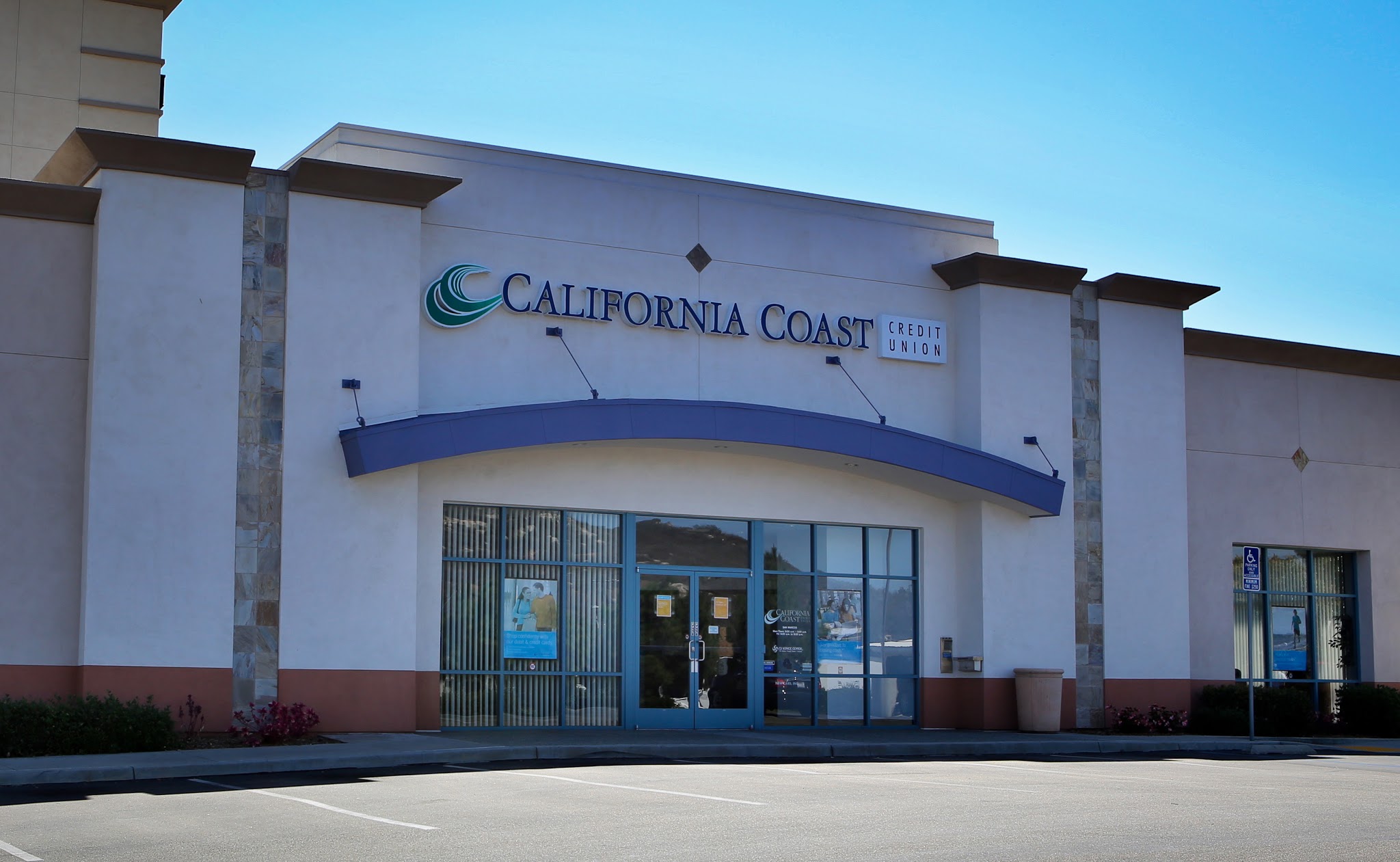 California Coast Credit Union San Marcos Branch 01