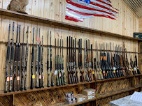 TOM PAWN CENTRAL 02