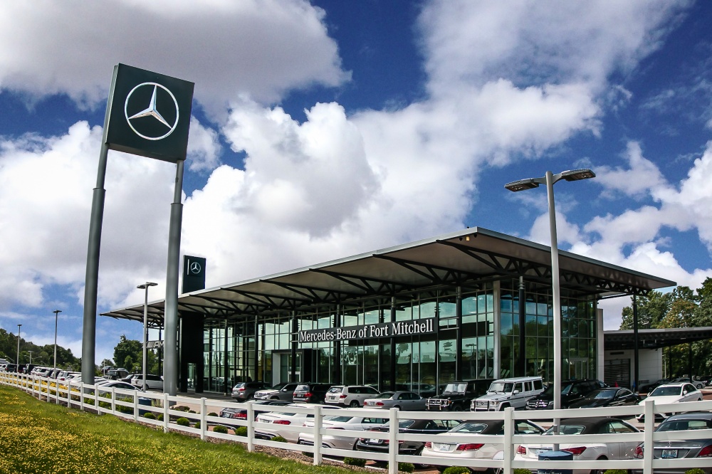 Mercedes-Benz of Fort Mitchell Service 01