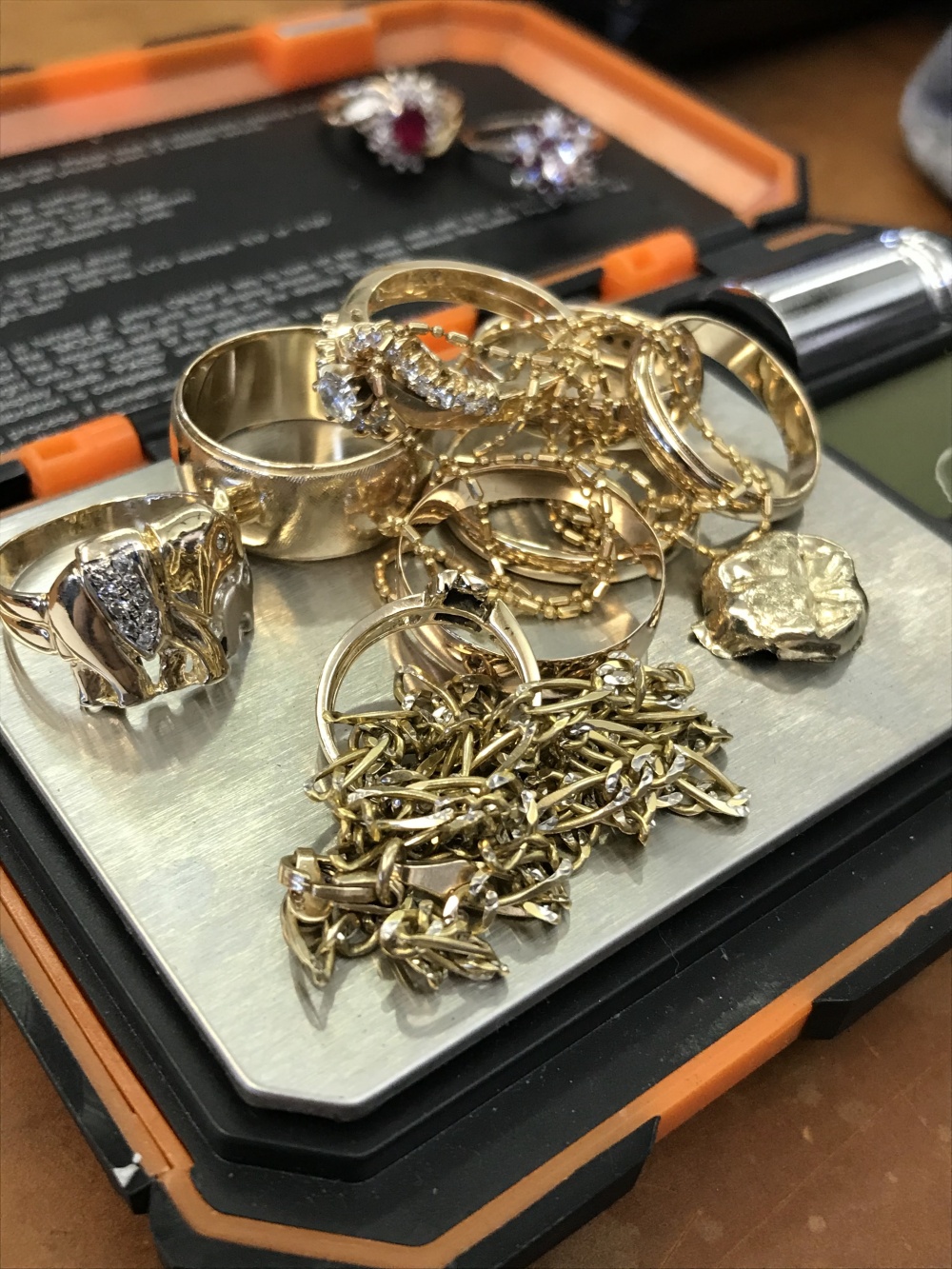 Golden goose coins, jewelry and loan 01