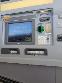 Simmons Bank 02