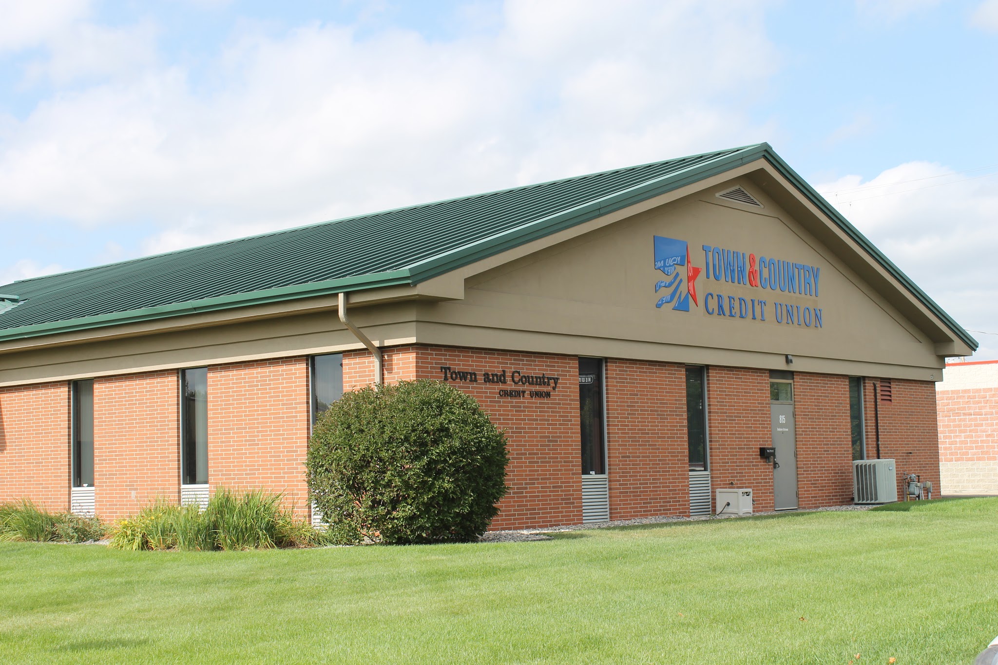 Town & Country Credit Union 01
