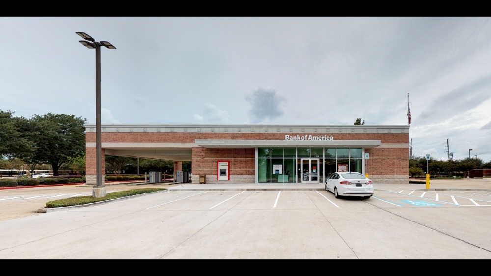 Bank of America (with Drive-thru ATM) 01