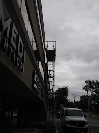 Tea Leaf Realty 02
