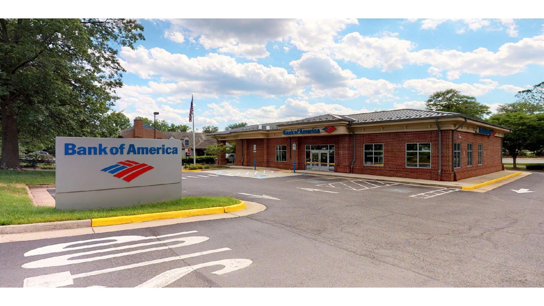 Bank of America (with Drive-thru ATM) 01