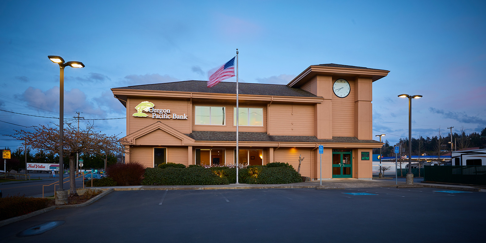 Oregon Pacific Bank - Coos Bay Branch 01