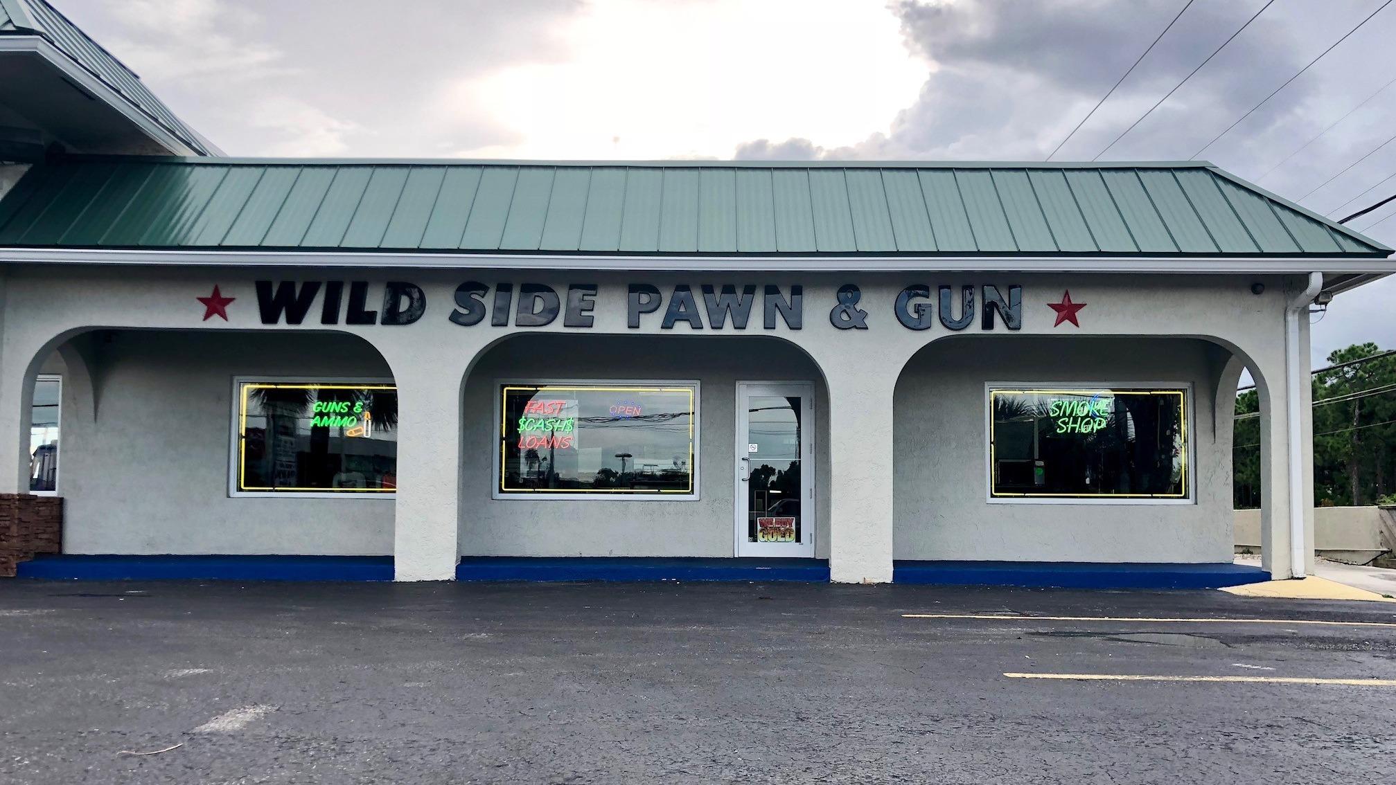 Wild Side Pawn and Gun 01