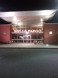 Wells Fargo Bank 02