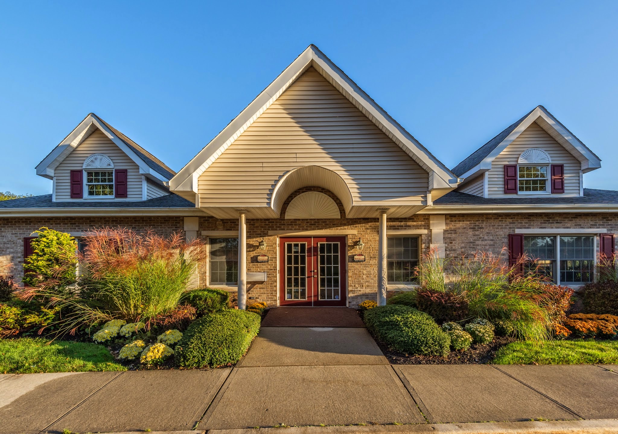 Winkler Real Estate 01