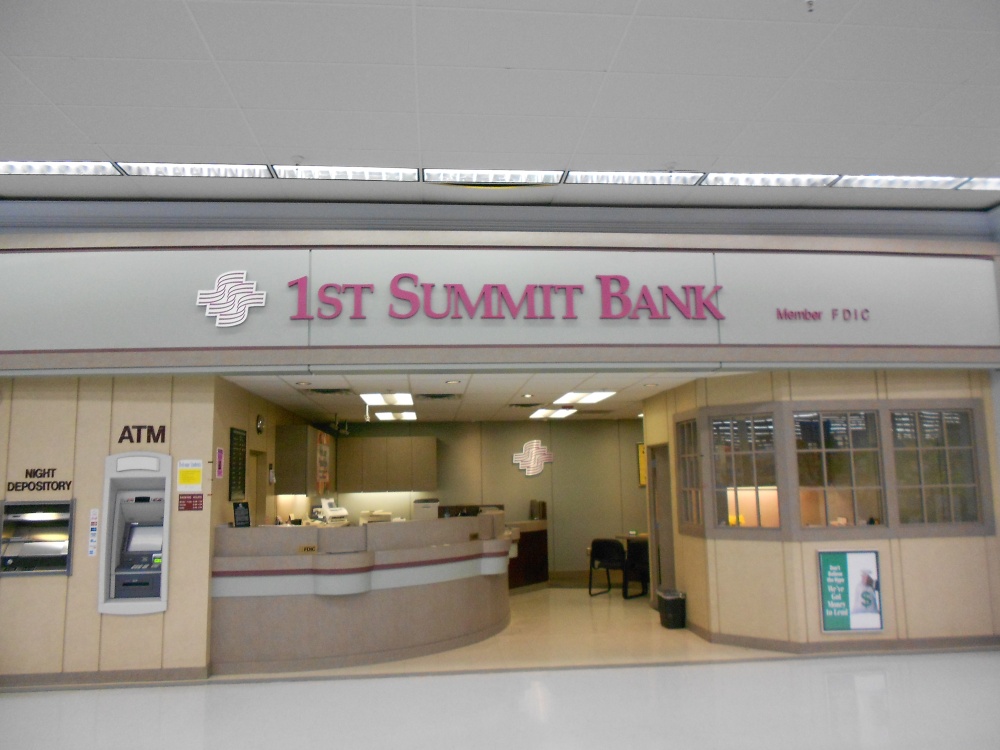 1ST SUMMIT BANK 01