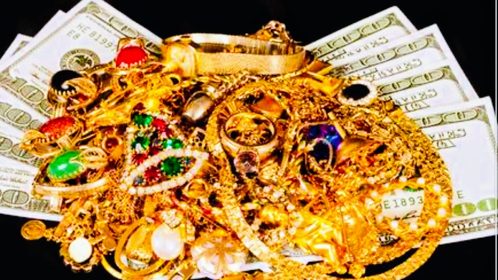 Jewels-N-Time Pawn 01