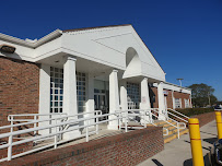 Bank of America (with Drive-thru services) 01