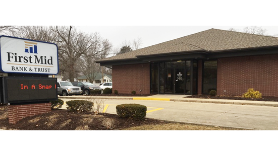 First Mid Bank & Trust Mahomet 01