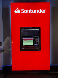 Santander Bank Branch 02