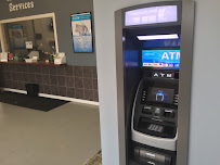 Kwik Check Cashing 03