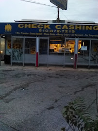 Ninth Street Check Cashing 02