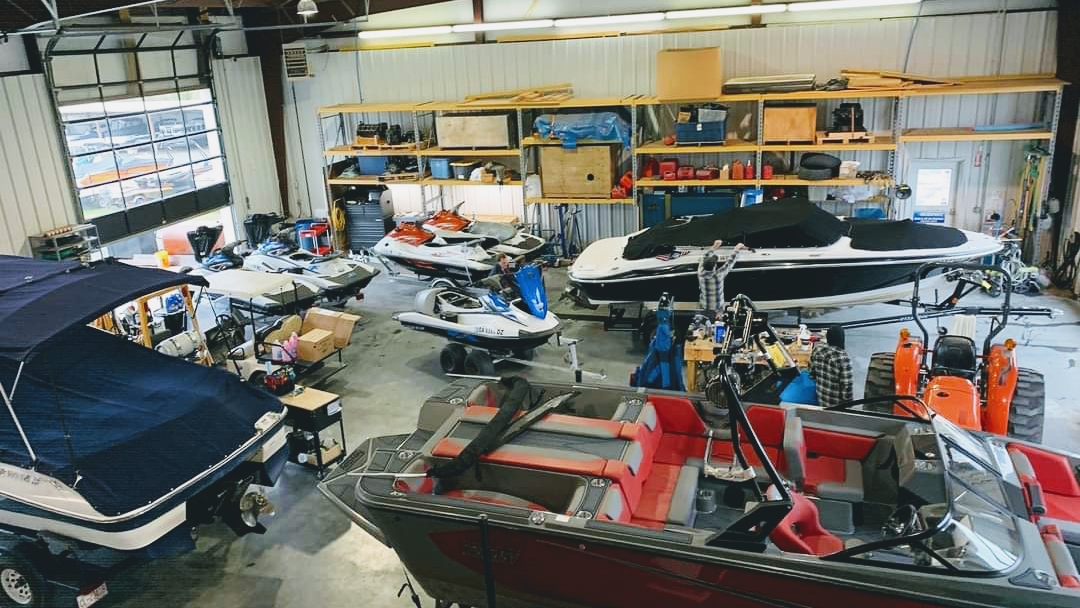 Young Harris Water Sports & RV Service Center 01