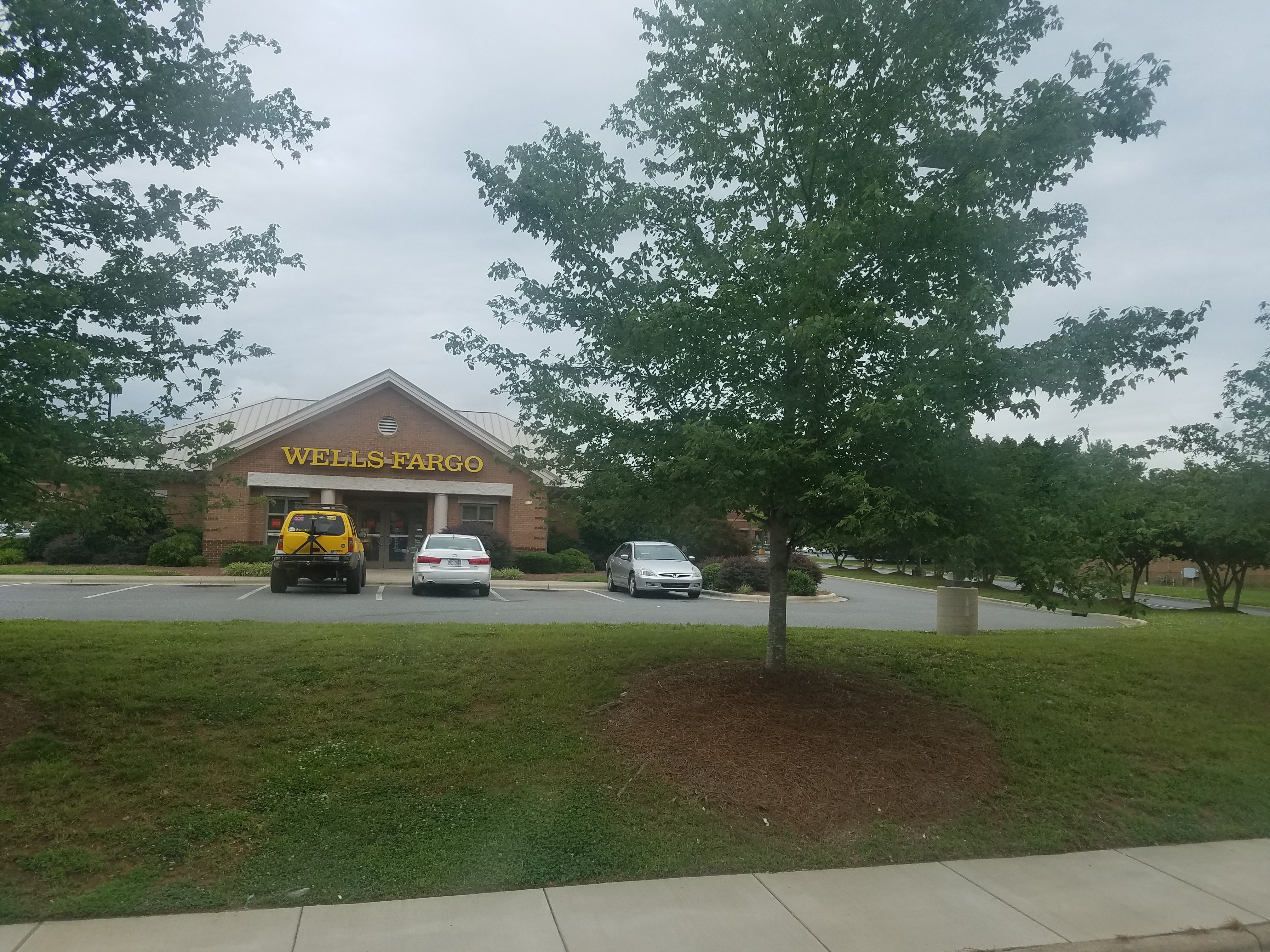 Wells Fargo Bank 01