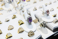 American Jewelry & Loan 04