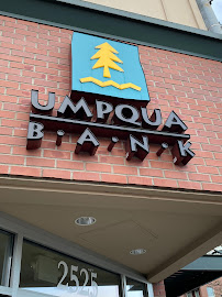 Umpqua Bank 01