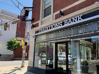 Traditions Bank 02