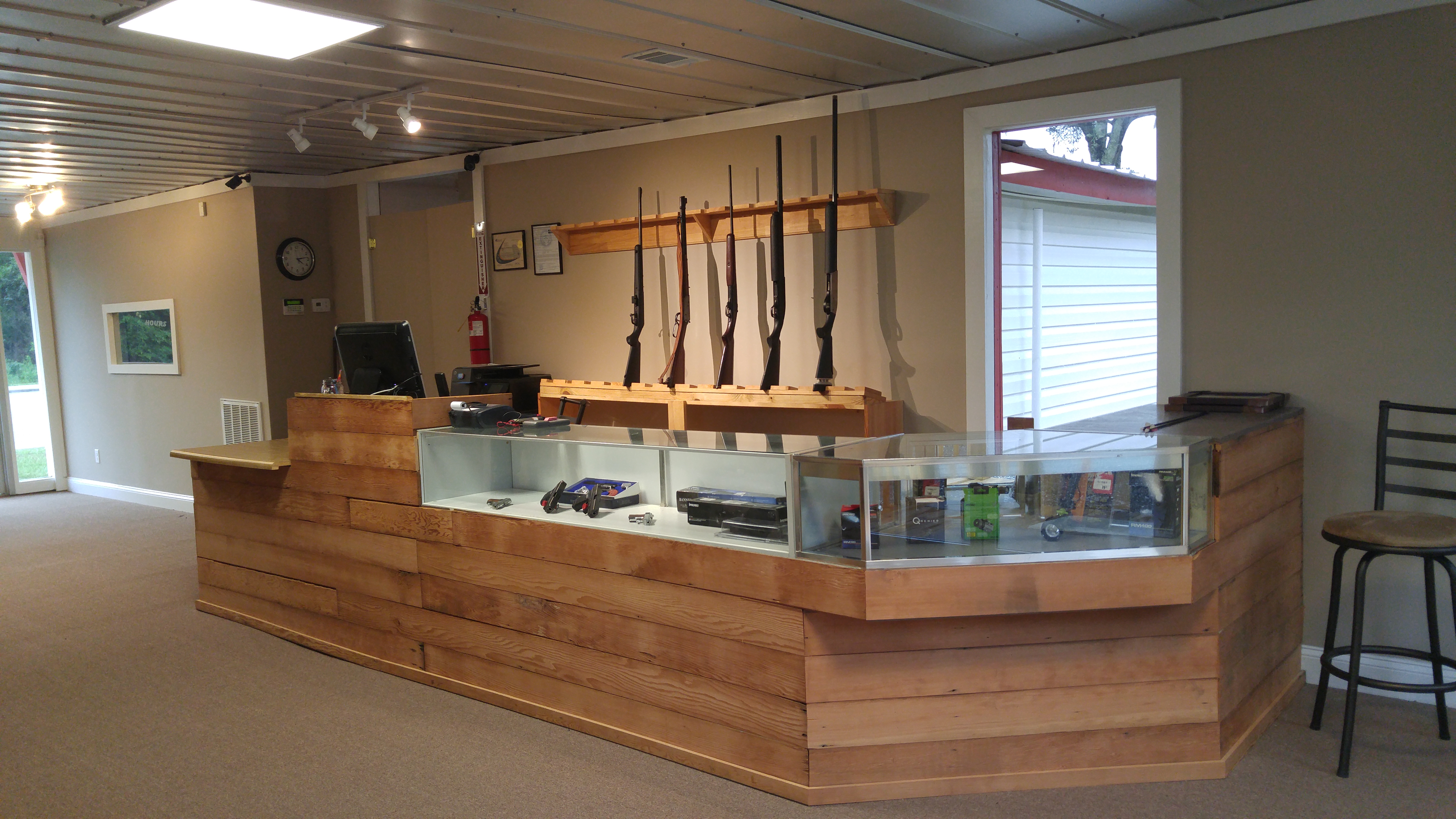 Parkway Pawn 01