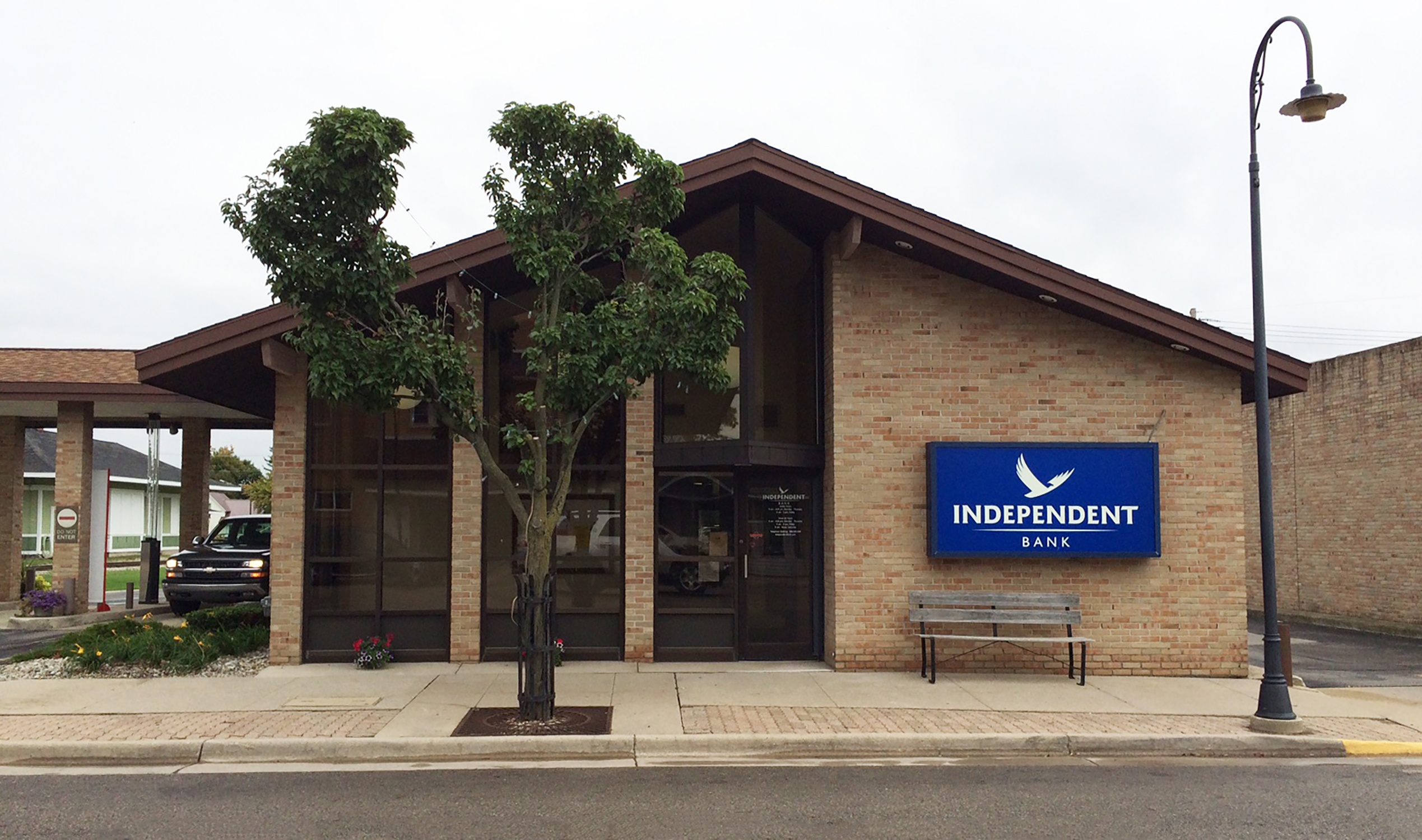 Independent Bank ATM 01