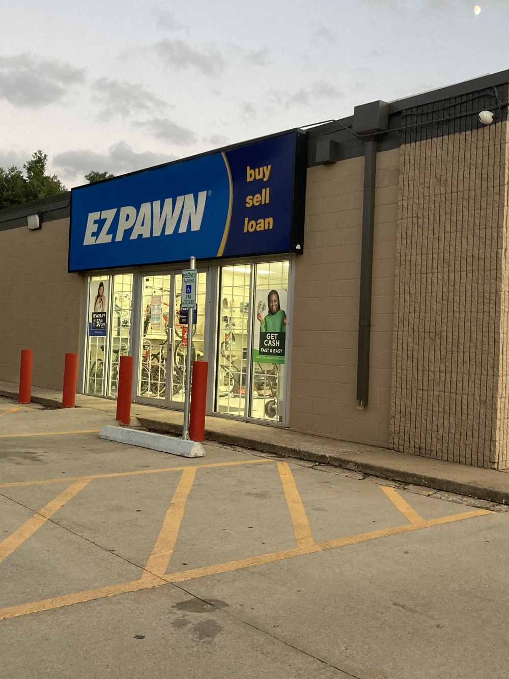 EZPAWN 01