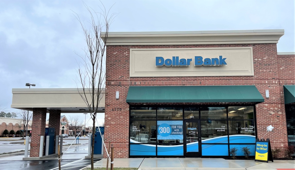 Dollar Bank 01