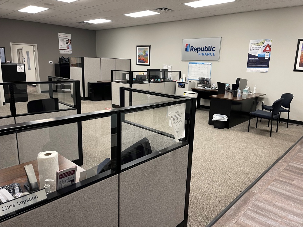 Republic Finance 01