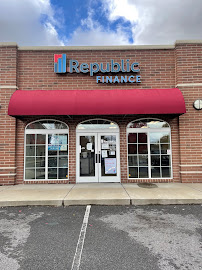 Republic Finance 03