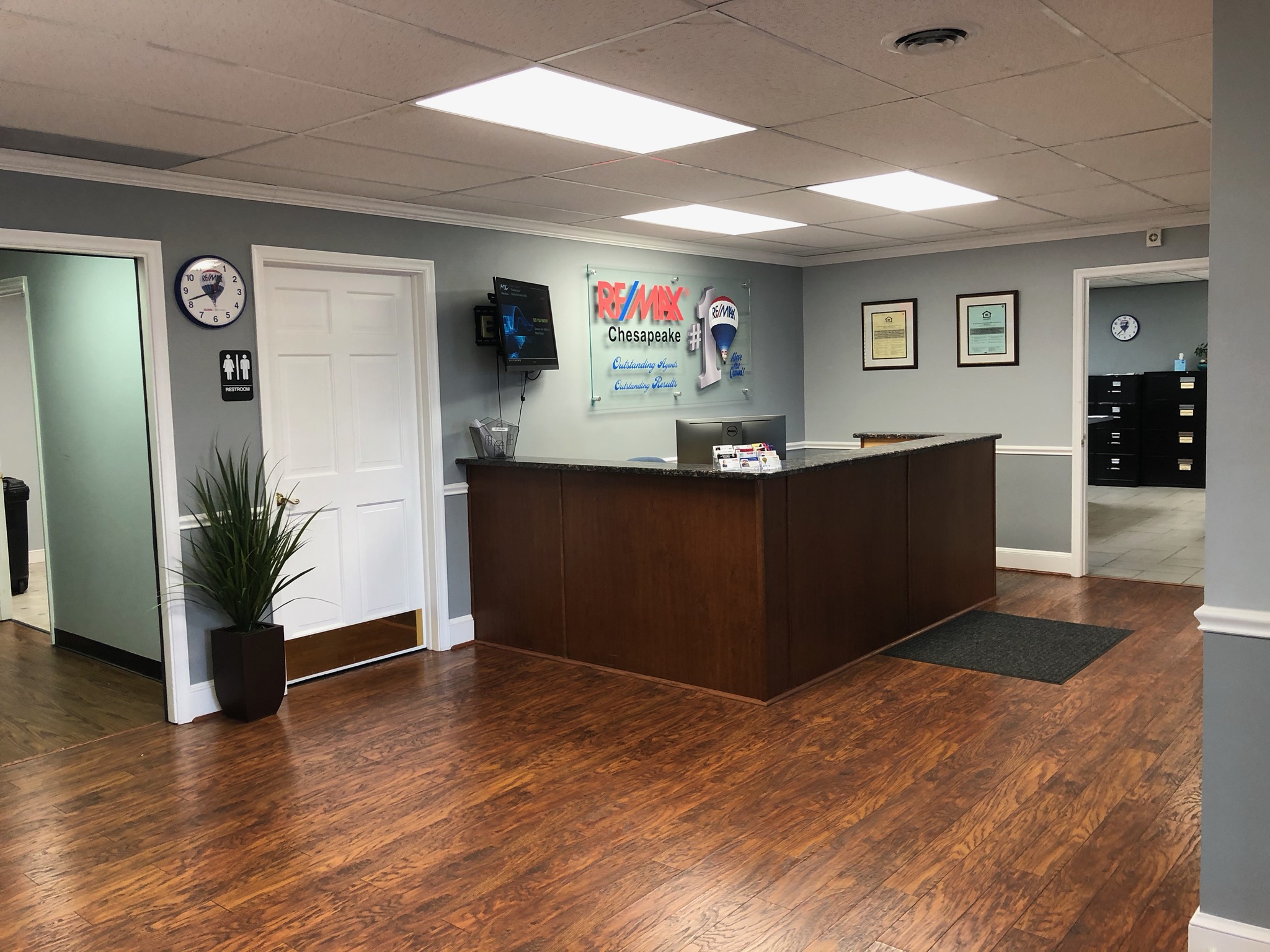 Re/Max Chesapeake 01
