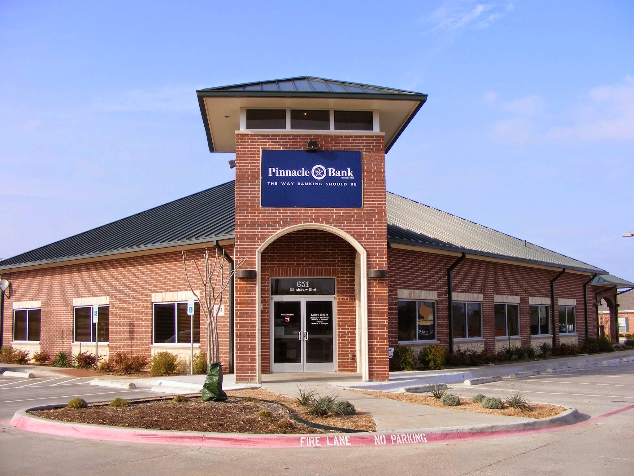 Pinnacle Bank 01