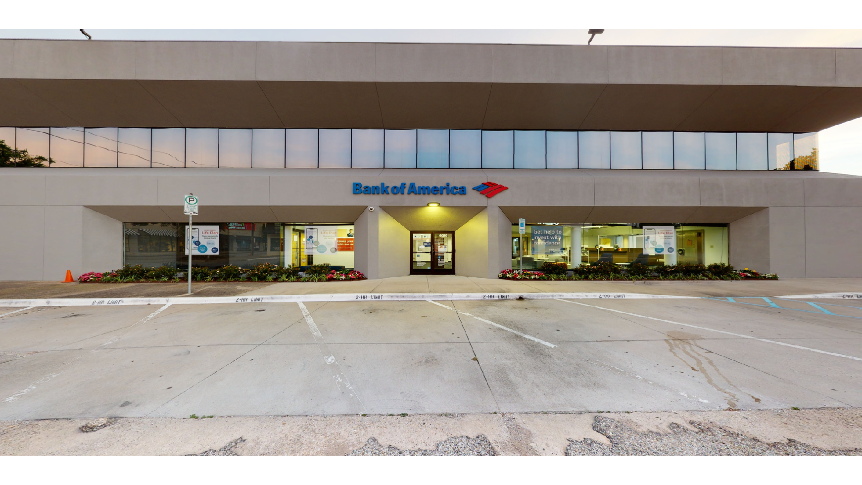 Bank of America (with Drive-thru ATM) 01