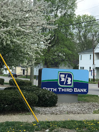 Fifth Third Bank & ATM 04