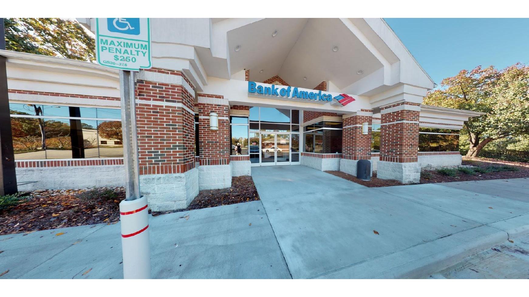 Bank of America (with Drive-thru ATM) 01