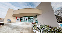 Bank of America (with Drive-thru services) 01