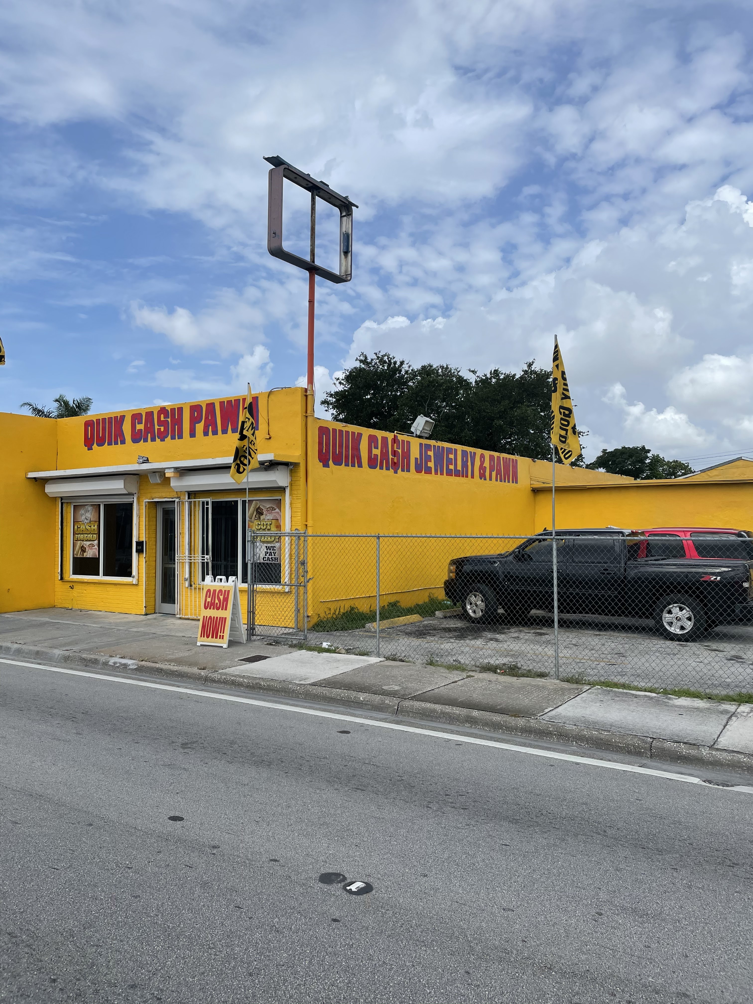 Quik Cash Jewelry & Pawn Inc 01