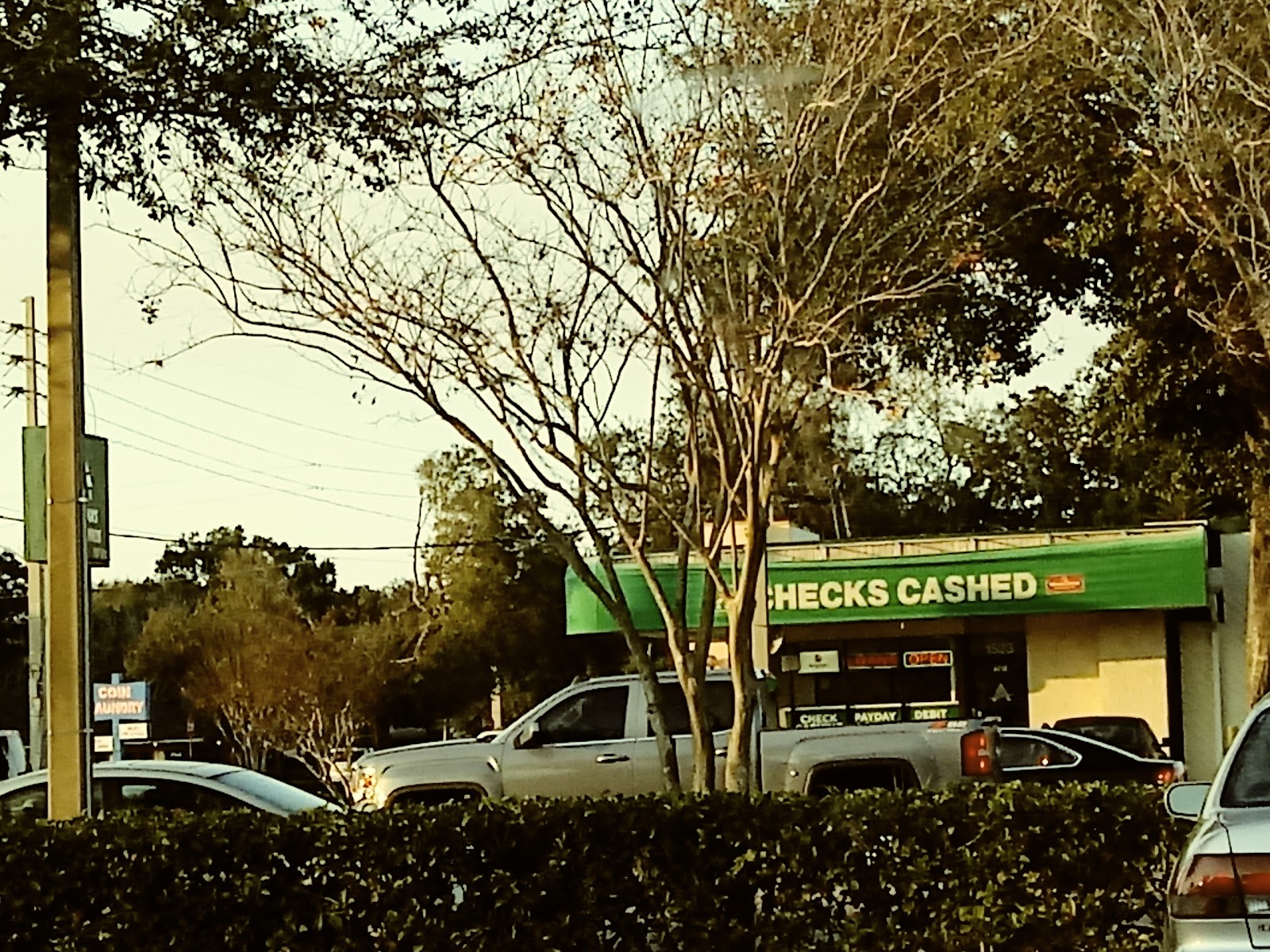 ACE Cash Express 01