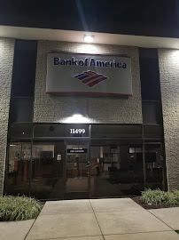 Bank of America (with Drive-thru ATM) 04