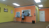 DolEx Dollar Express 04