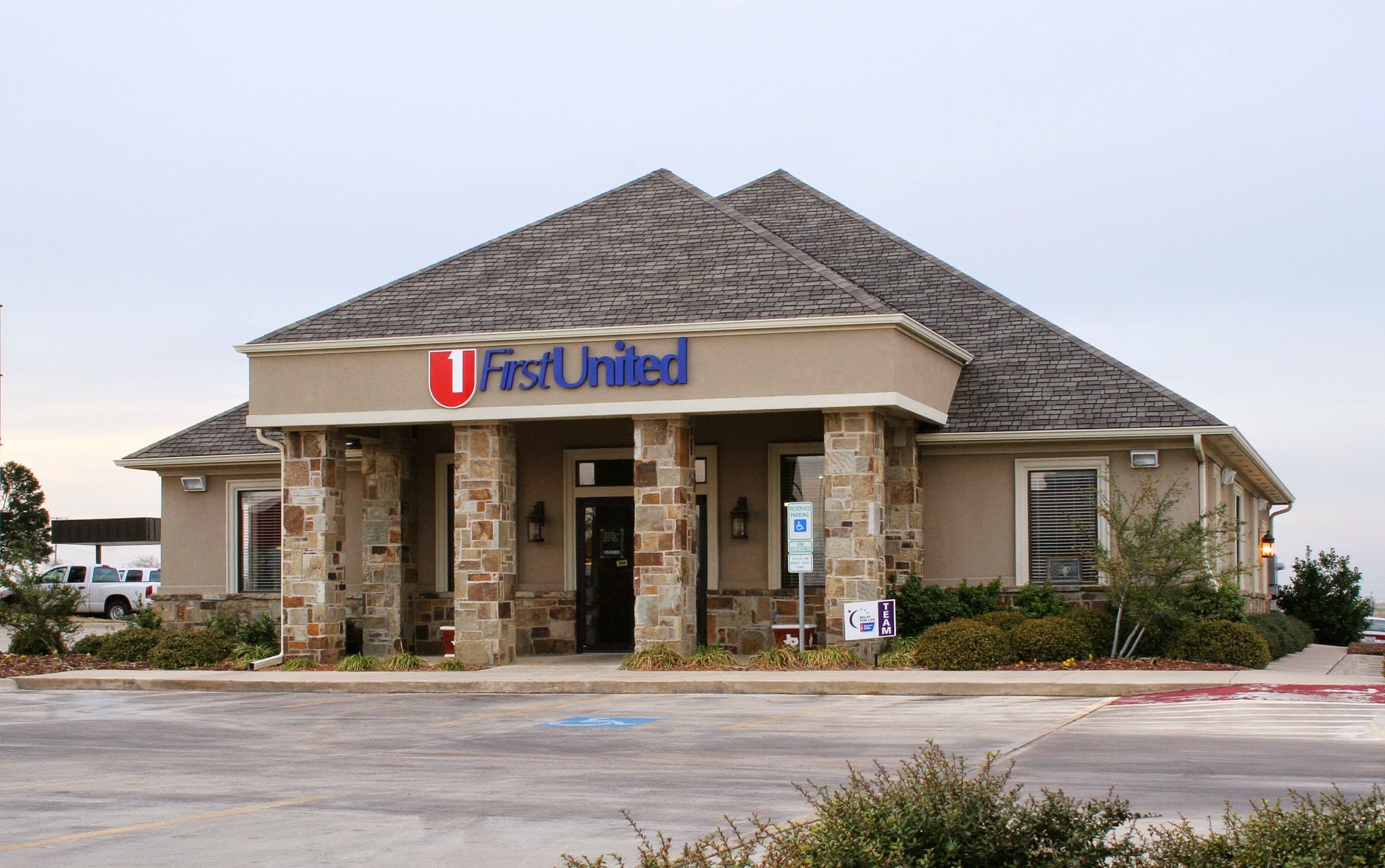 First United Bank - Sanger 01