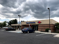 Bank of America (with Drive-thru services) 02