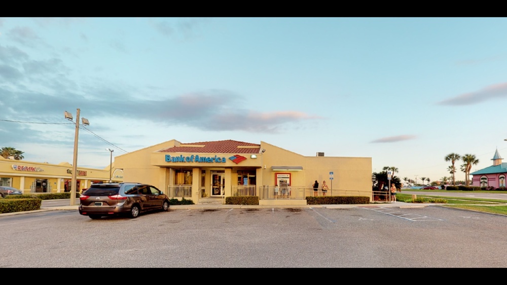 Bank of America (with Drive-thru ATM) 01